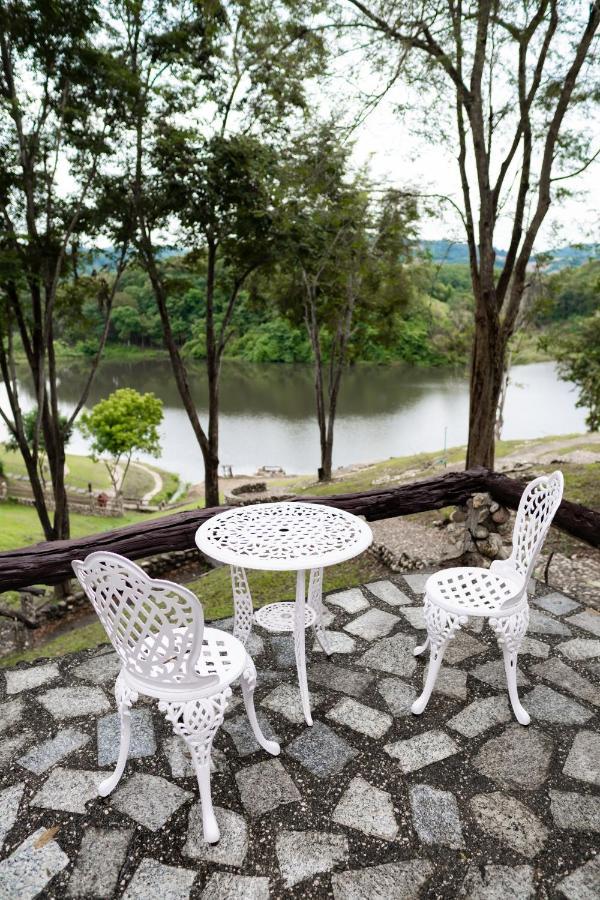 Bed and Breakfast Nan Waterside Hong Bon Nern Esterno foto